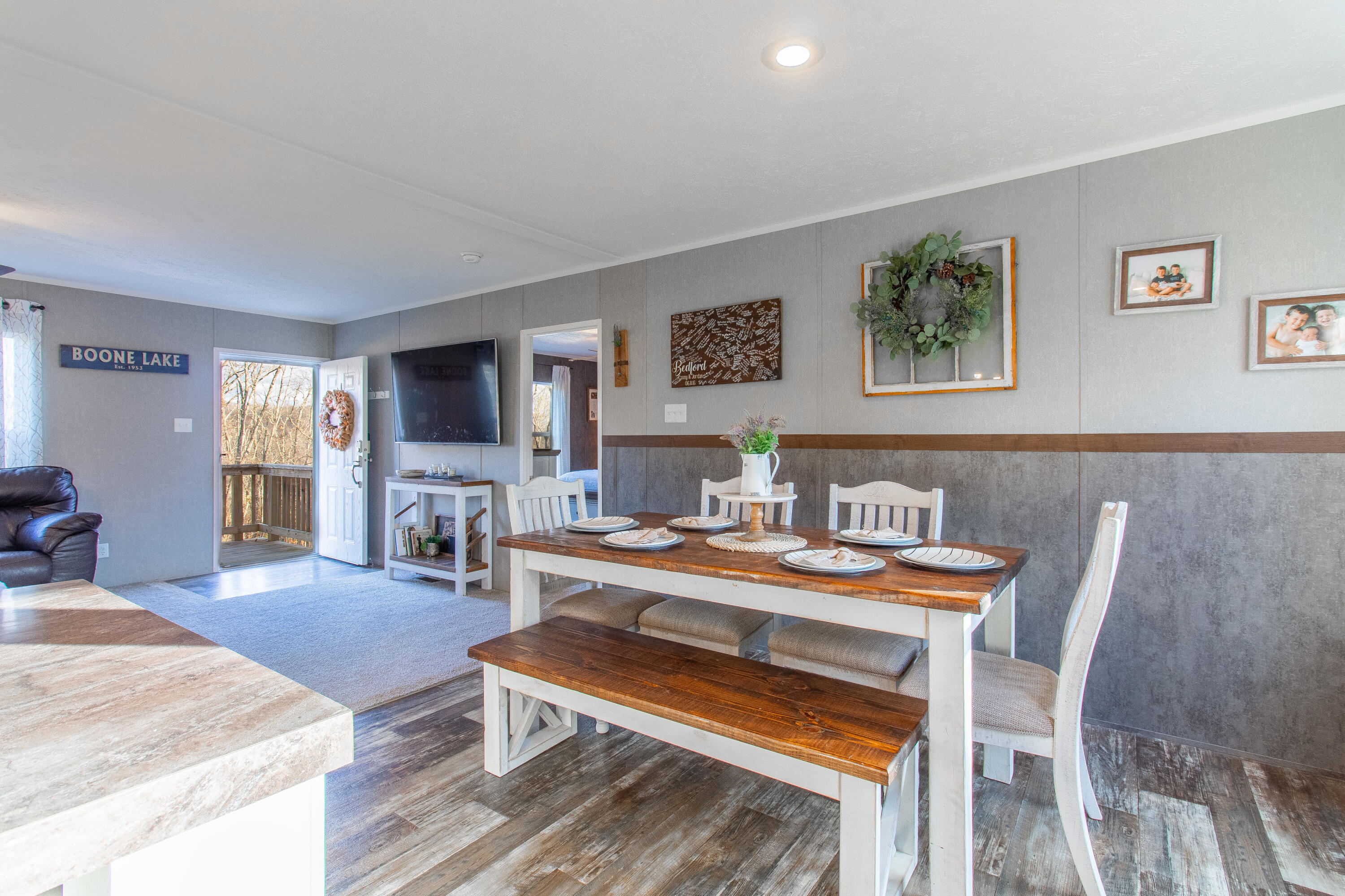 341 Haw Ridge Road Piney Flats, TN 37686 - Photo 32 of 71 Open floorplan