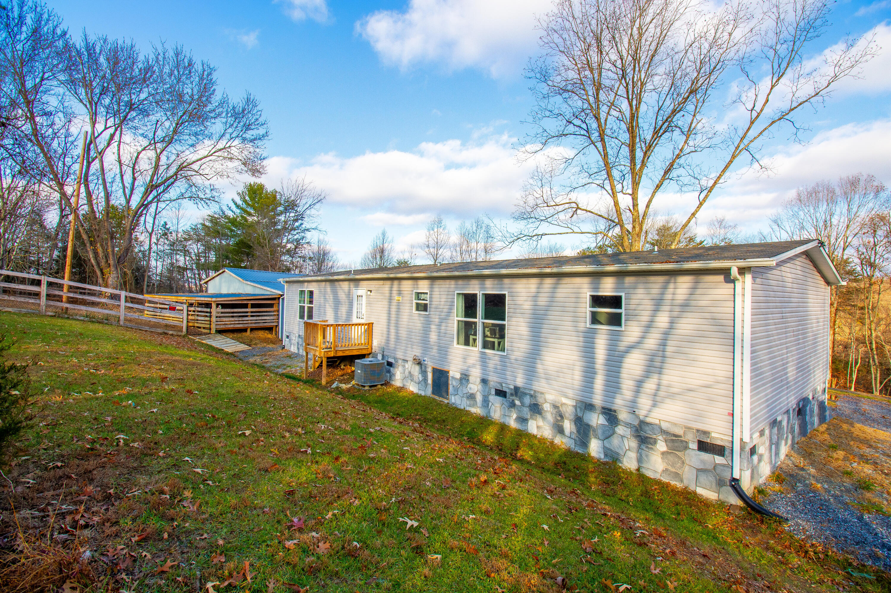341 Haw Ridge Road Piney Flats, TN 37686 - Photo 57 of 71 IMG_6381-HDR