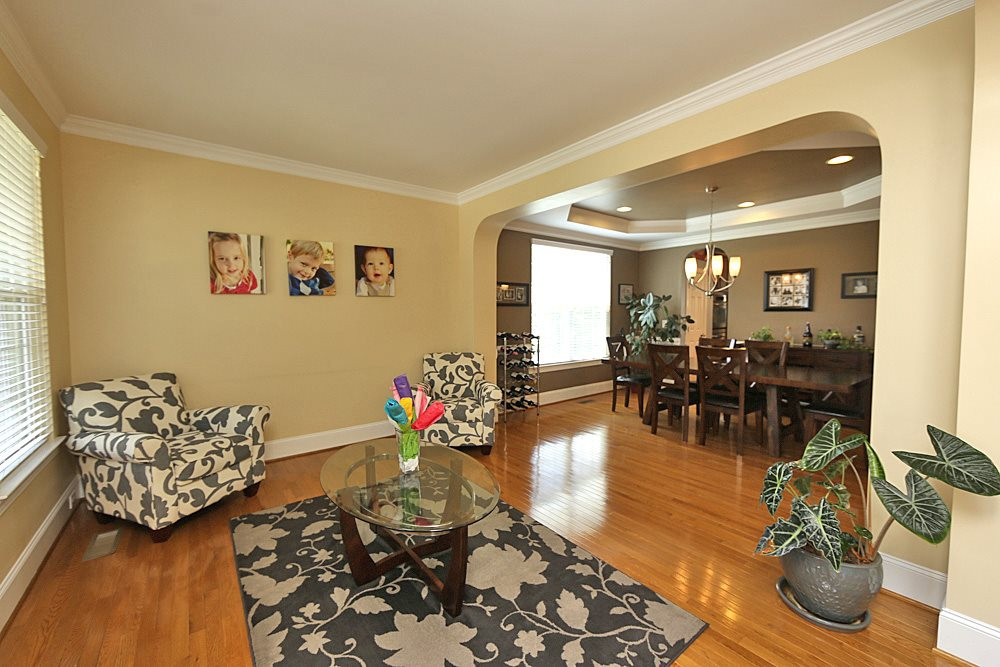 5811 Claribel Court Raleigh, NC 27612 - Photo 2 of 24 Living Room