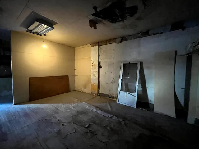 $350,000 | 4263 West Montrose Avenue, Chicago, IL 60641