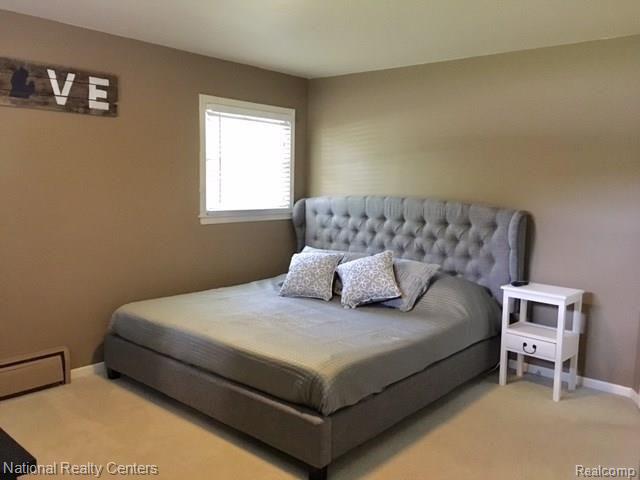 29700 Drake Road Farmington, MI 48331 - Photo 21 of 40 Master Bedroom