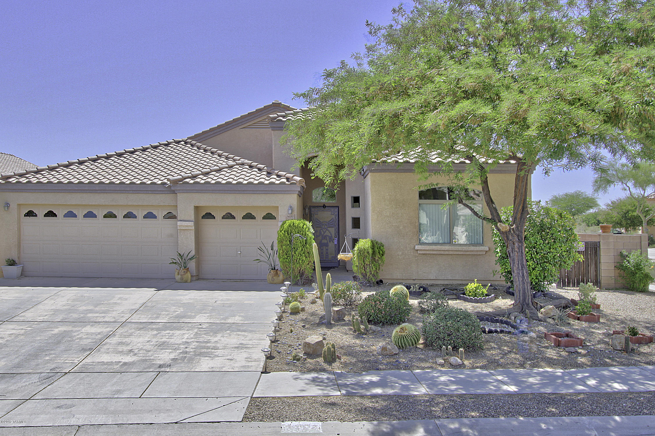 3692 South Desert Cache Road Tucson, AZ 85735 - Photo 1 of 32 Gallery Image 1