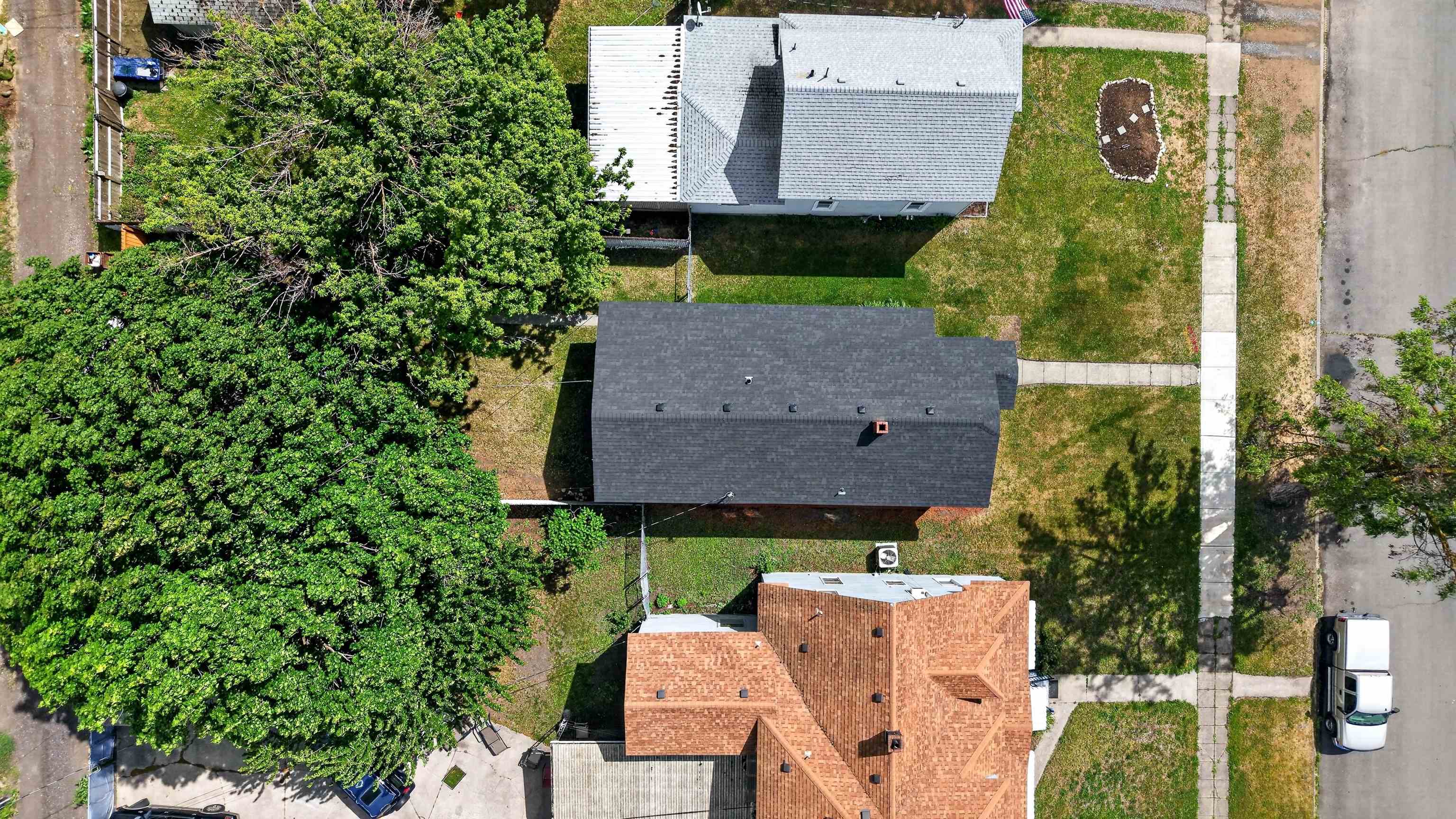 207 East Baldwin Avenue Spokane, WA 99207 - Photo 34 of 48