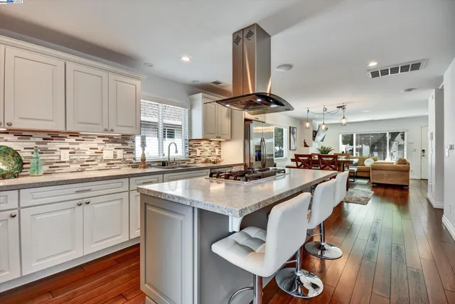 $1,350,000 | 715 Harrison Street, San Jose, CA 95125