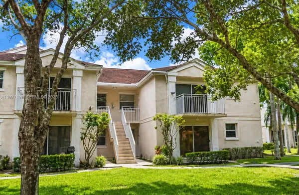 $2,150 | 11216 Southwest 12th Street, Unit 203, Pembroke Pines, FL 33025