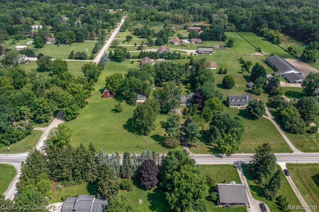5065 7 Mile Road South Lyon, MI 48178 - Photo 2 of 4 Gallery Image 2