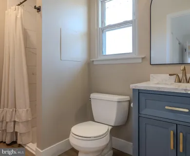 $410,000 | 645 West Wiltshire Drive, Wallingford, PA 19086