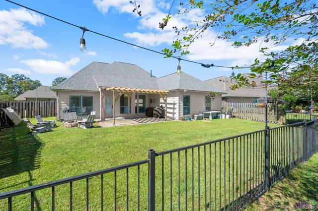 $379,000 | 8293 Quiet Creek Drive, Denham Springs, LA 70726