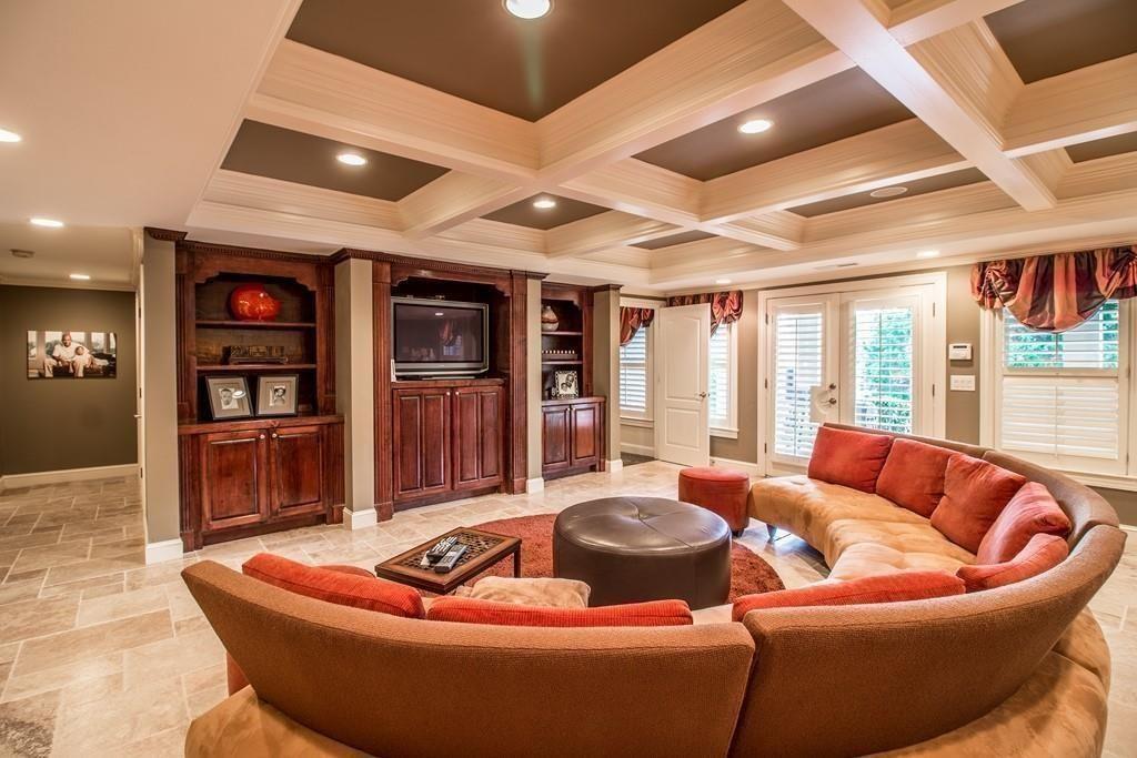 4064 Lyon Boulevard Southwest Atlanta, GA 30331 - Photo 26 of 38 a living room filled with furniture