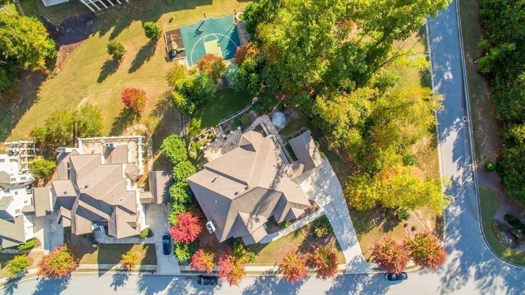 4064 Lyon Boulevard Southwest Atlanta, GA 30331 - Photo 36 of 38 an aerial view of a residential houses with yard