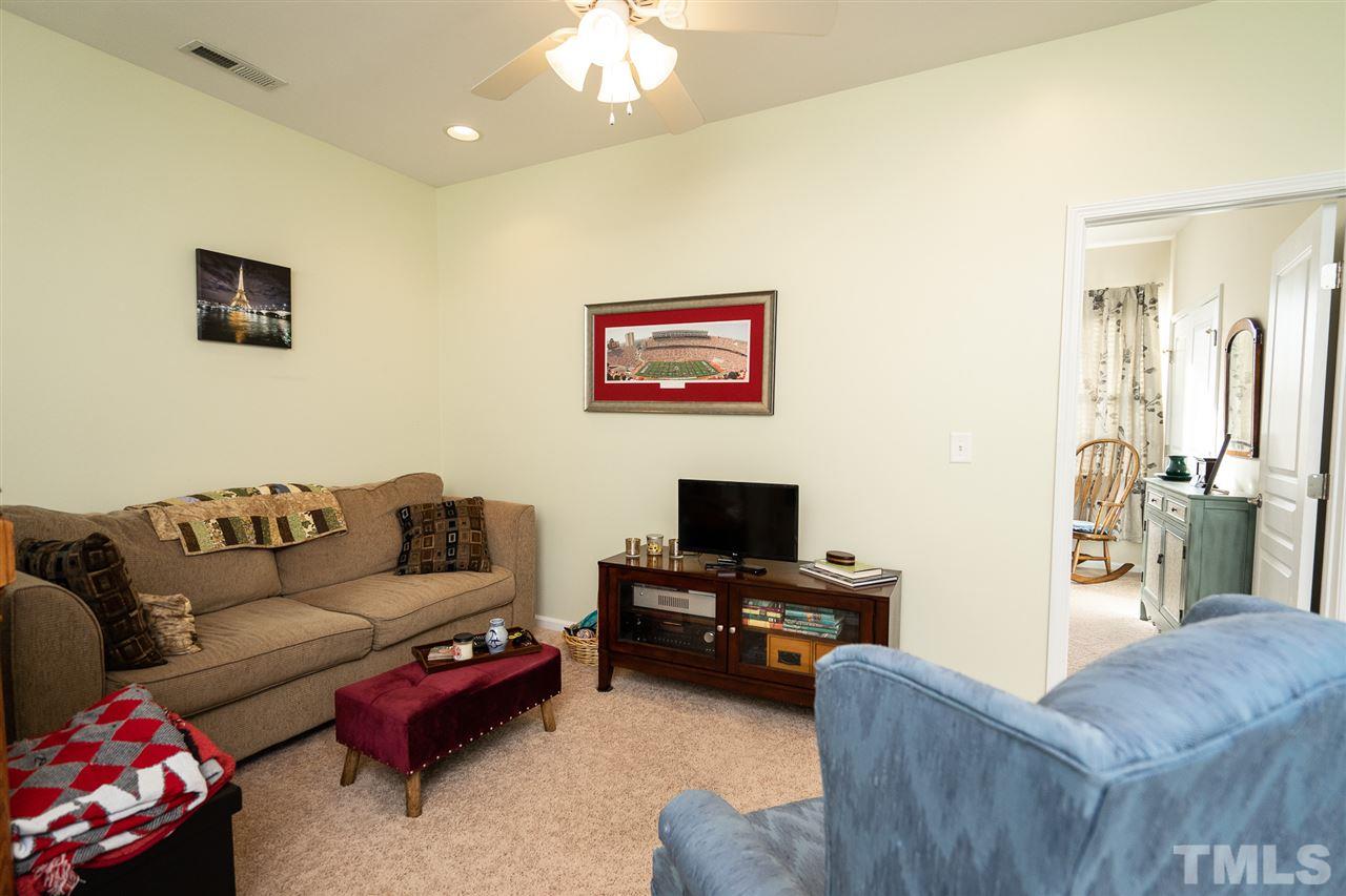 10102 Barnhart Way Raleigh, NC 27617 - Photo 15 of 30 Gallery Image 15