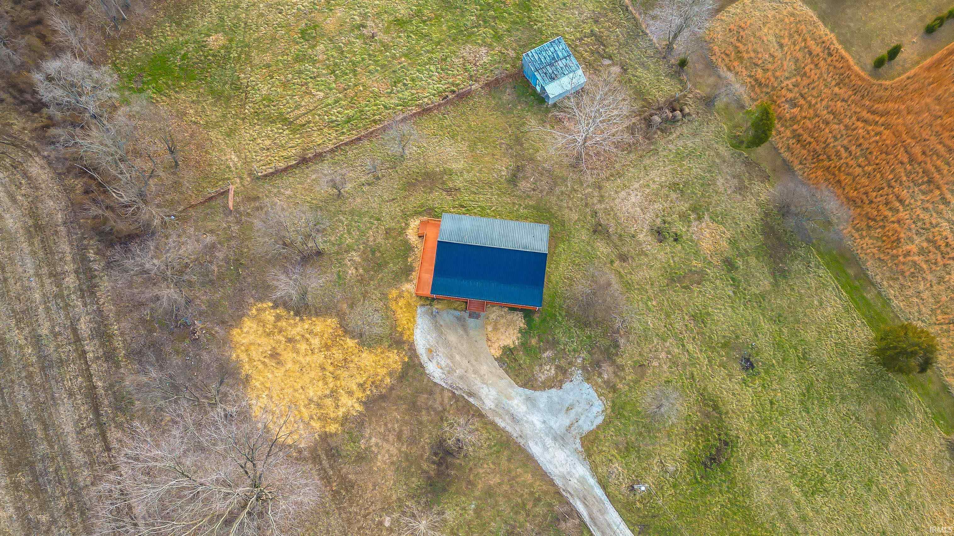 2502 Williams Silverville Road Williams, IN 47470 - Photo 5 of 36