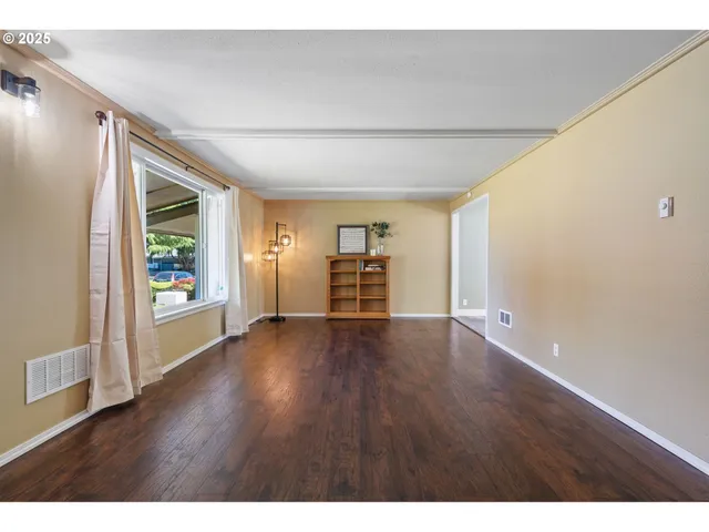 $555,000 | 14911 Northeast 86th Street, Vancouver, WA 98682