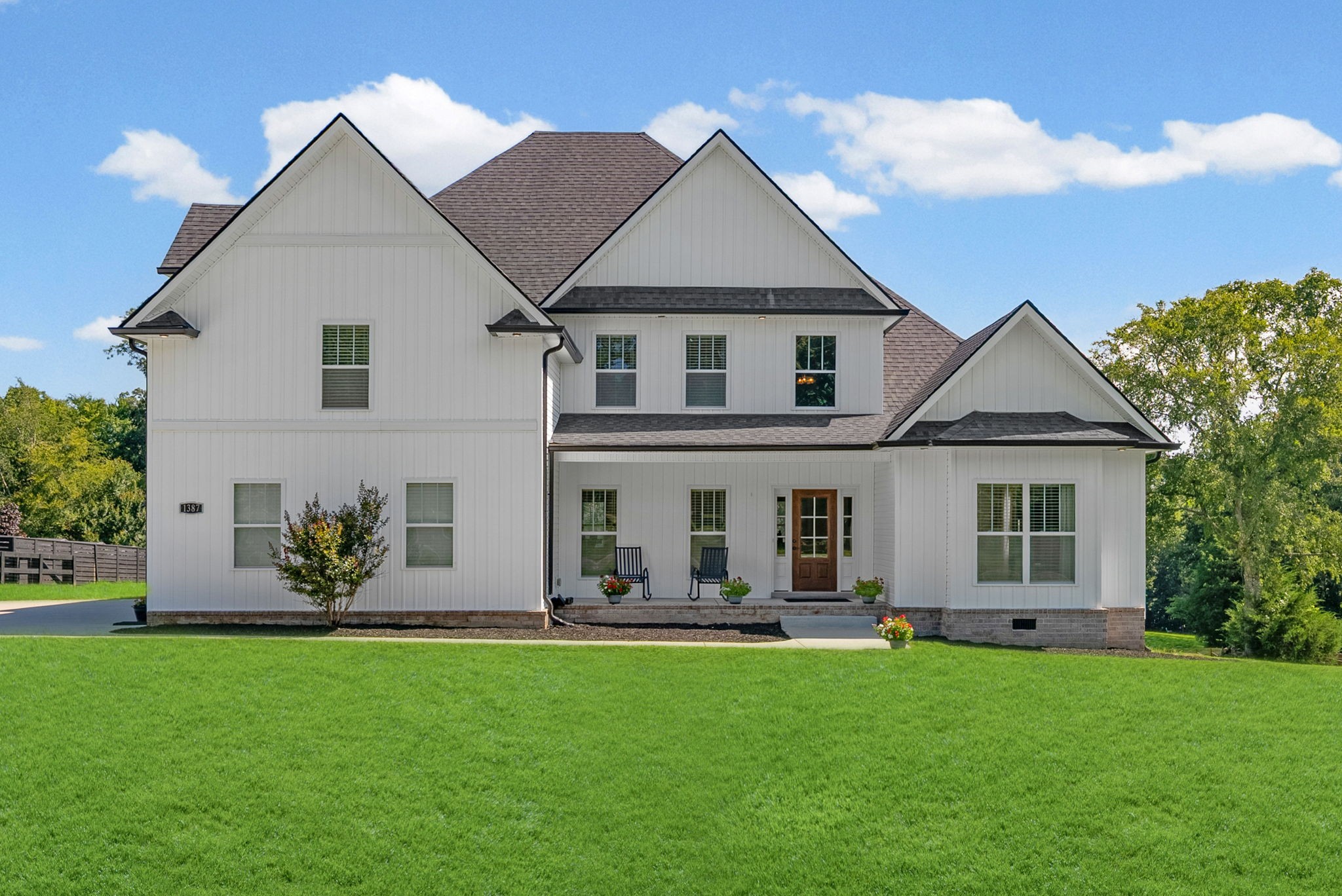 1387 Southside Road Southside, TN 37171 - Photo 1 of 80 Gallery Image 1