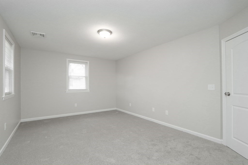 120 Davis Street Springfield, MA 01104 - Photo 22 of 28