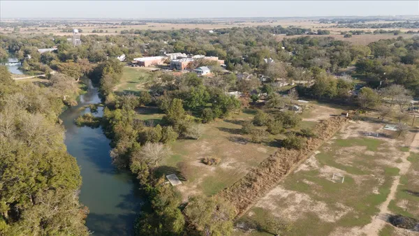 $299,000 | 100 Arlene Lane, Martindale, TX 78655