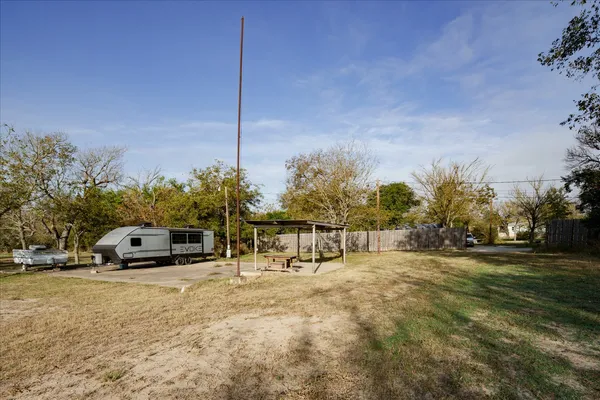 $299,000 | 100 Arlene Lane, Martindale, TX 78655