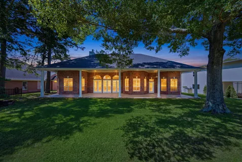 $650,000 | 1151 Bentwater Drive, Montgomery, TX 77356