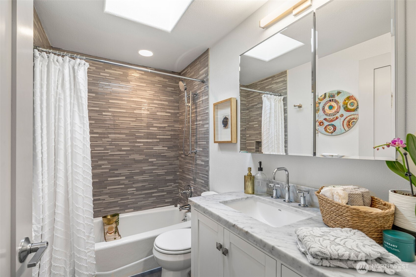 9240 30th Avenue Southwest Seattle, WA 98126 - Photo 21 of 31