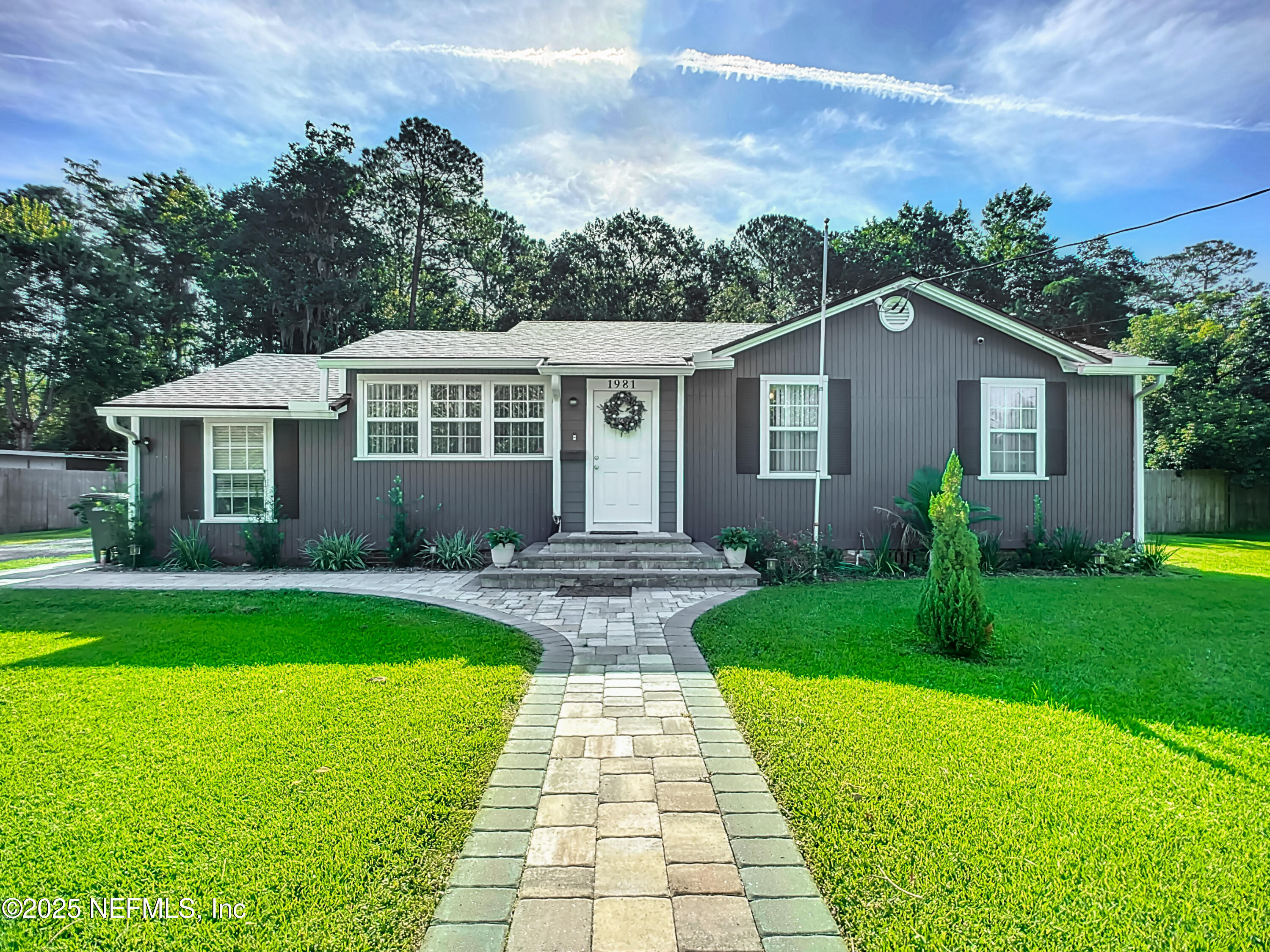 1981 E Road Jacksonville, FL 32216 - Photo 1 of 36 front