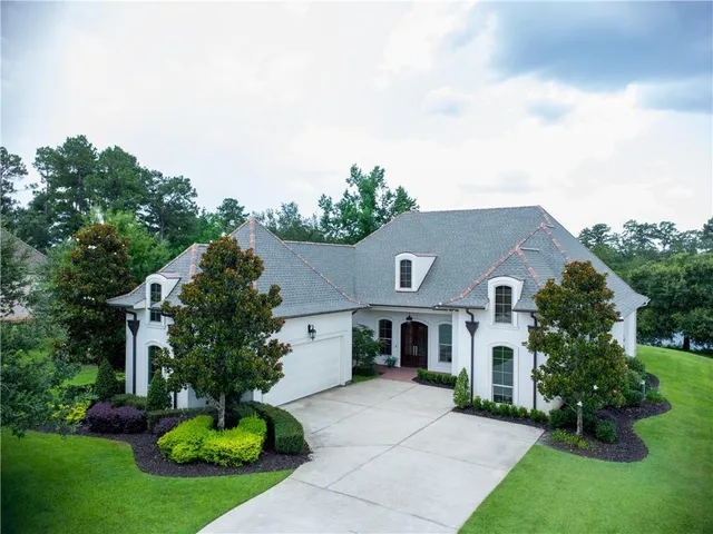 $665,000 | 233 High Street, Abita Springs, LA 70420