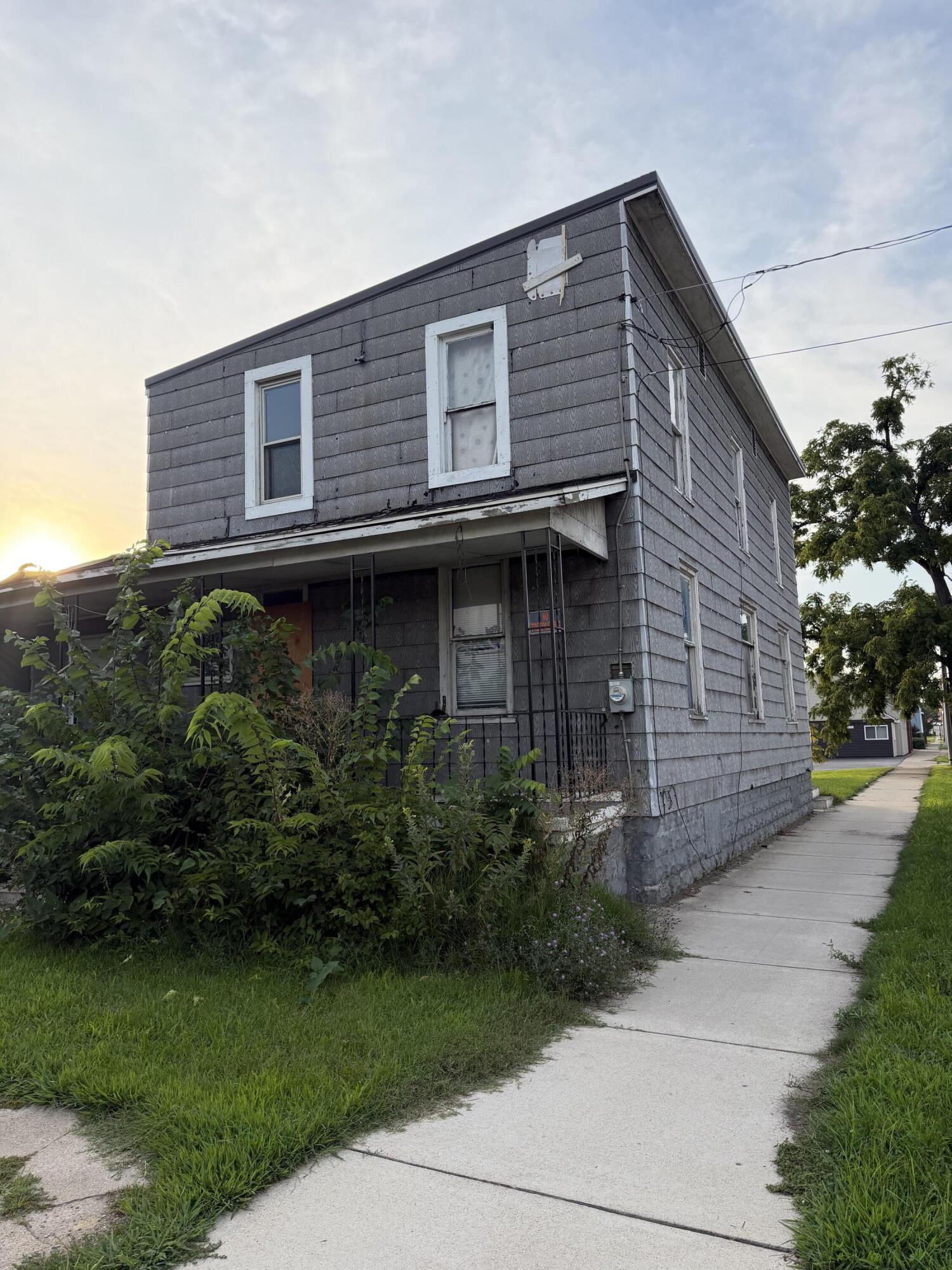 251 South Main Street Three Rivers, MI 49093 - Photo 3 of 14 Front Side