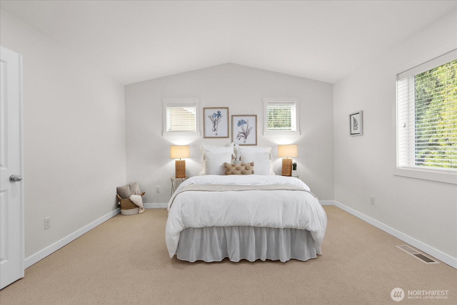 22320 35th Drive Southeast Bothell, WA 98021 - Photo 16 of 40
