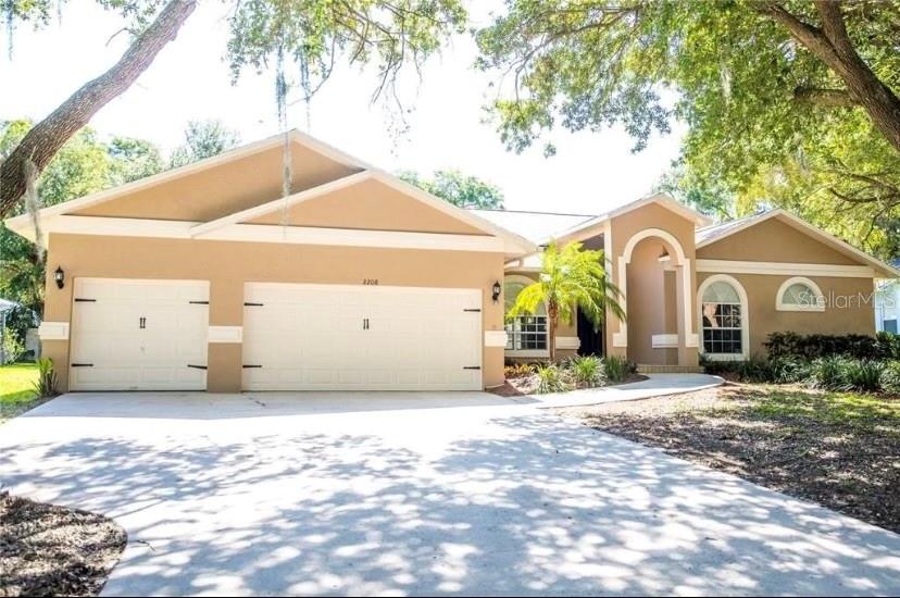 2208 Whitlock Place Dover, FL 33527 - Photo 1 of 1