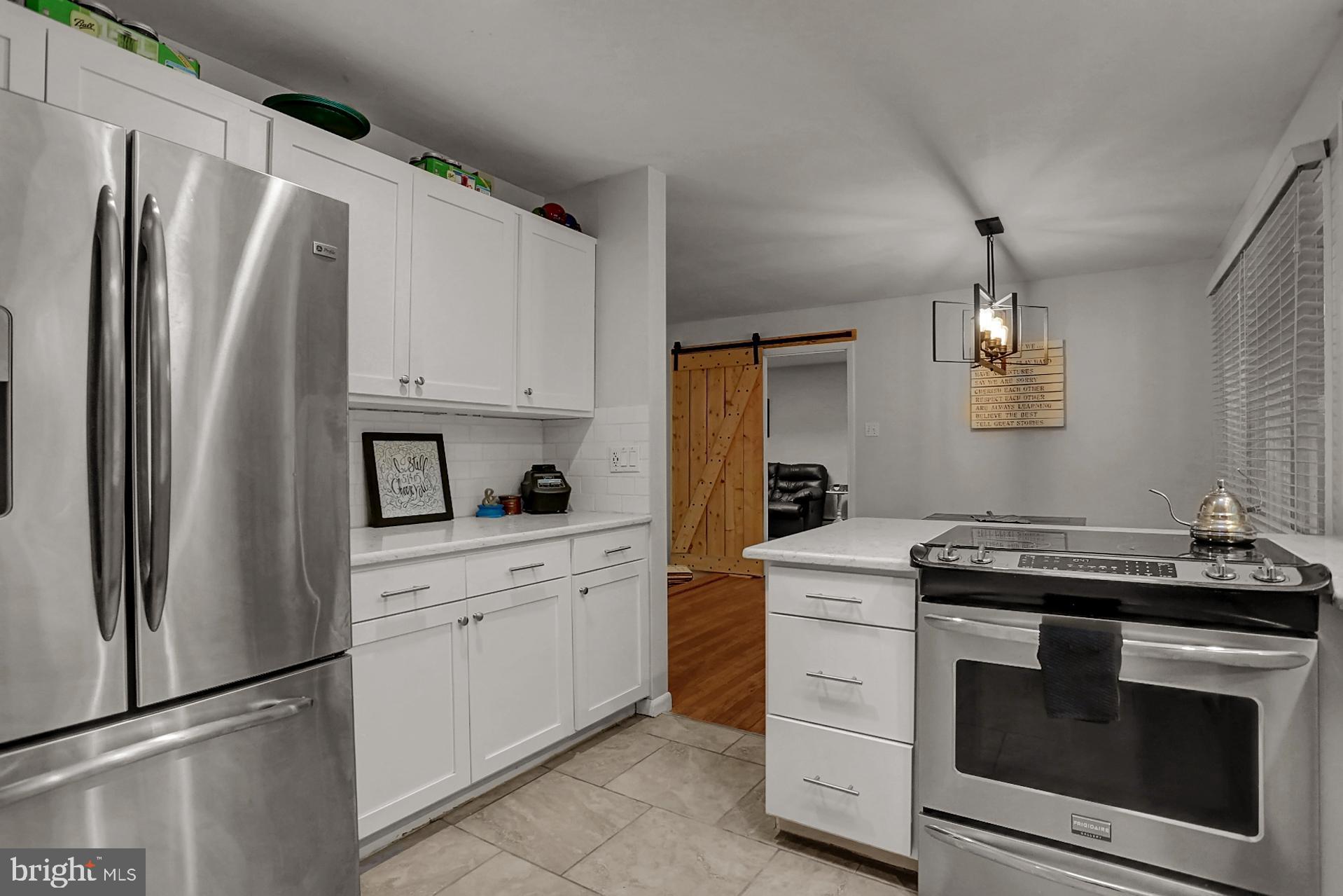 141 Stephen Road Reading, PA 19601 - Photo 18 of 39 Stainless Steel Appliances