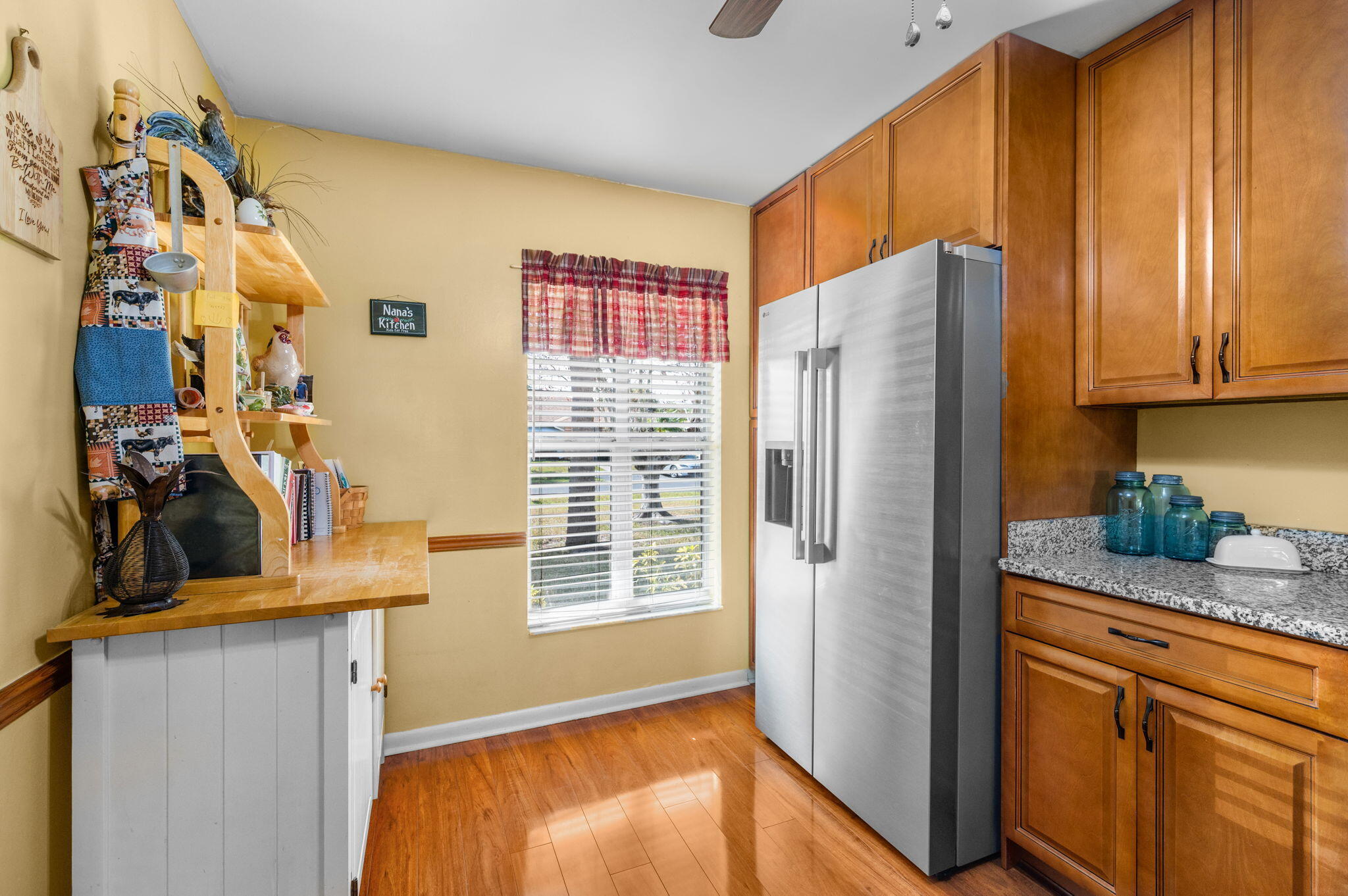 830 Timberview Drive, Unit E Fort Pierce, FL 34982 - Photo 2 of 19 Kitchen