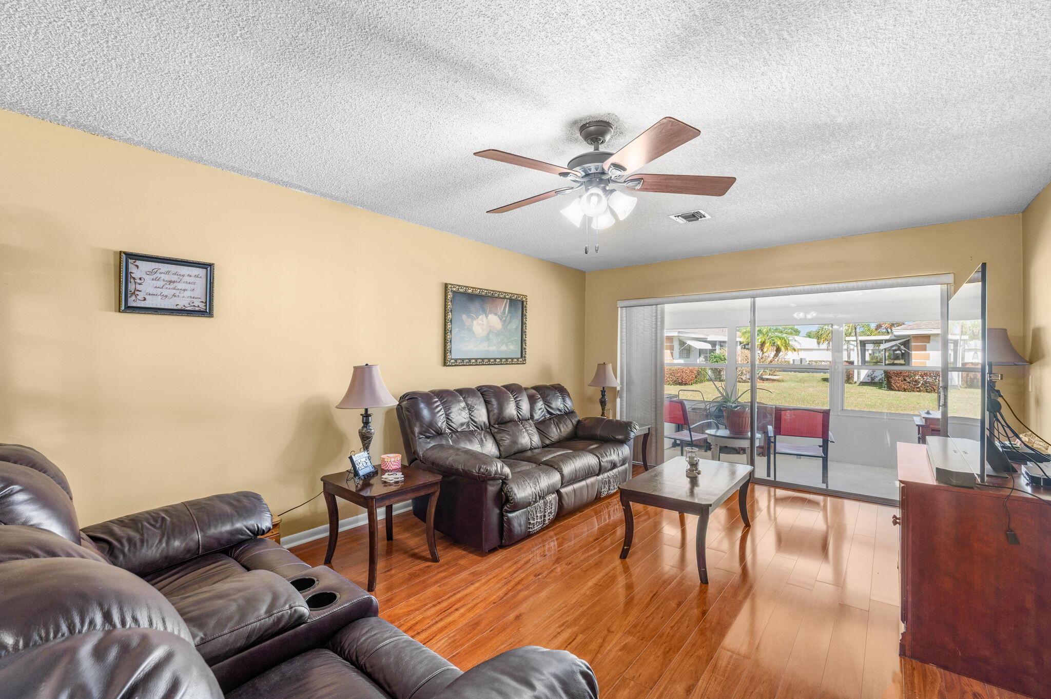 830 Timberview Drive, Unit E Fort Pierce, FL 34982 - Photo 6 of 19 Living Room