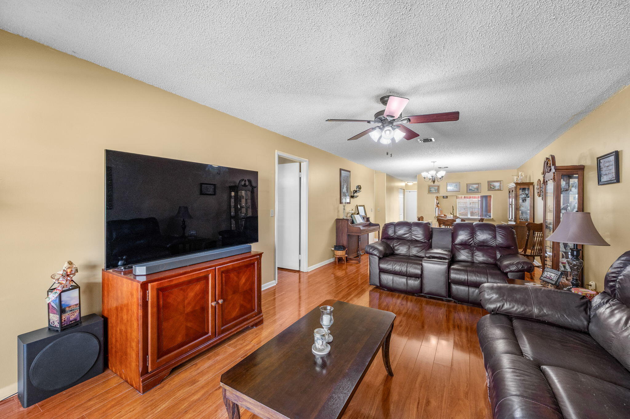 830 Timberview Drive, Unit E Fort Pierce, FL 34982 - Photo 7 of 19 Living/Dining Rm