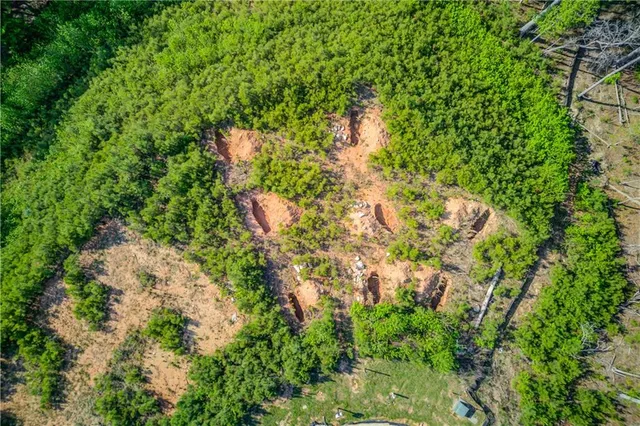 $600,000 | 891 Woodvale Point, Suwanee, GA 30024