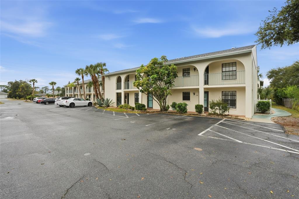 1730 Manasota Beach Road, Unit 109 Englewood, FL 34223 - Photo 33 of 35