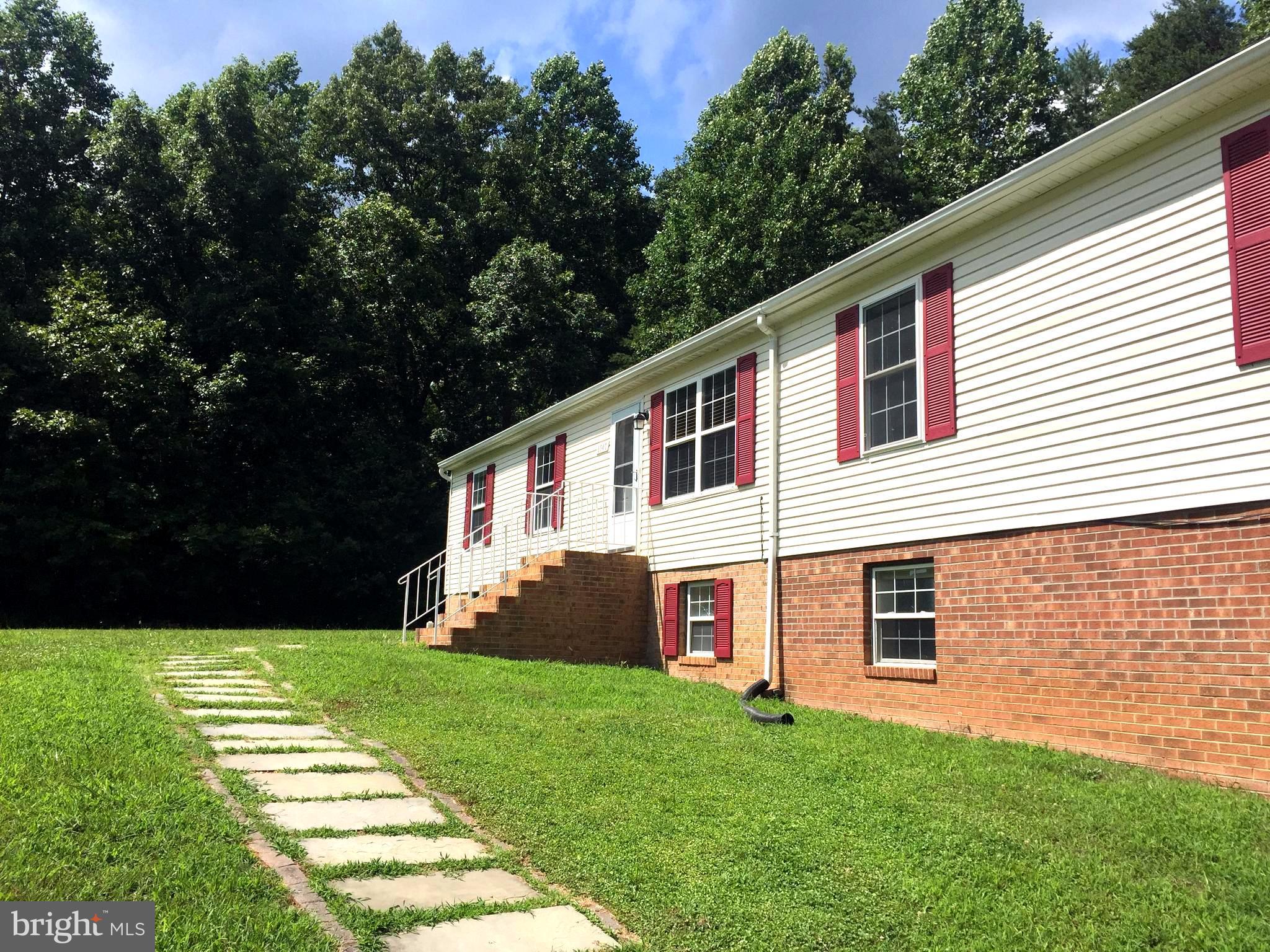 6940 Old Courthouse Road Spotsylvania, VA 22551 - Photo 3 of 24 Exterior (Front)
