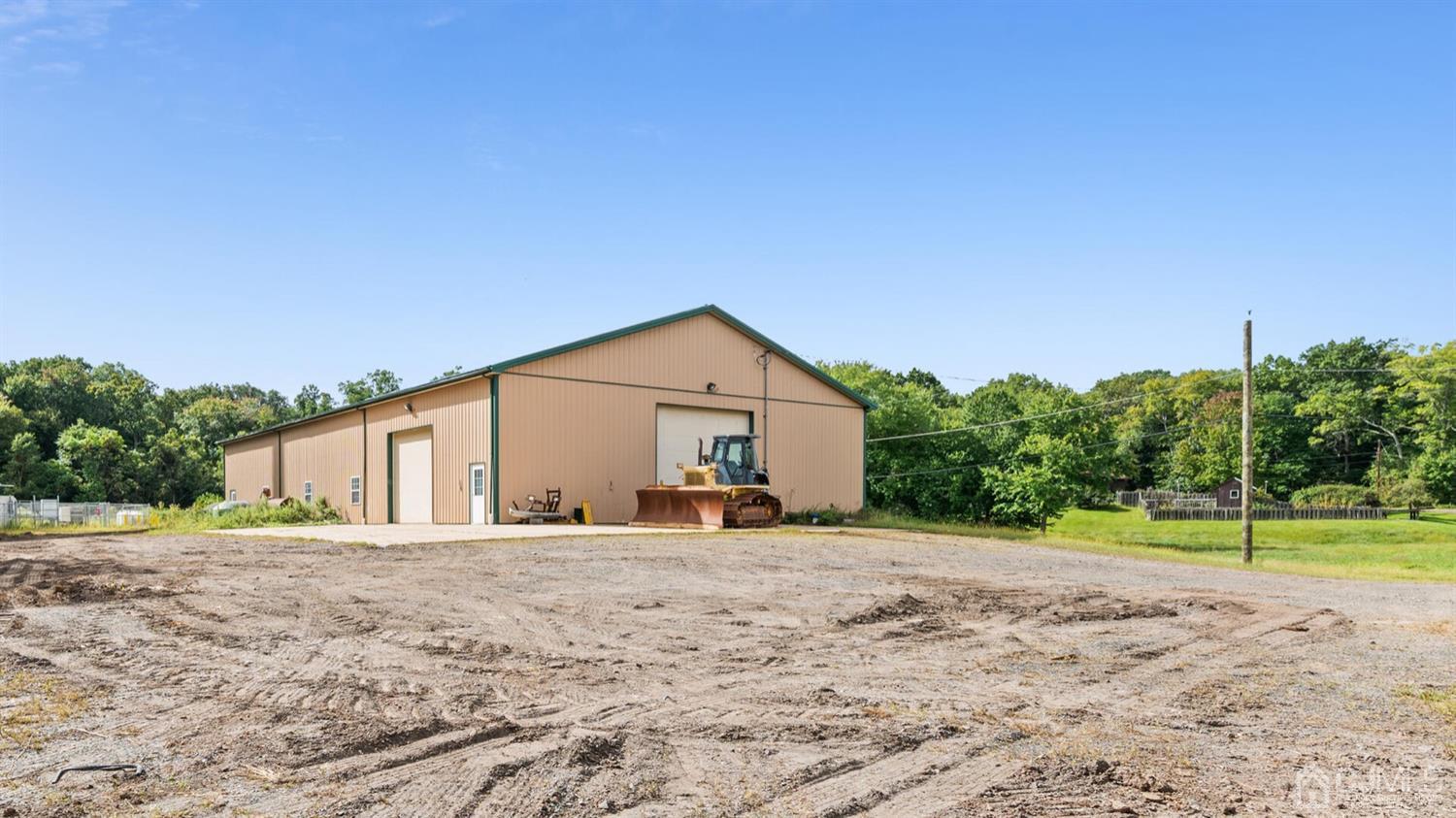 100 Dutch Road East Brunswick, NJ 08816 - Photo 13 of 38 Gallery Image 13