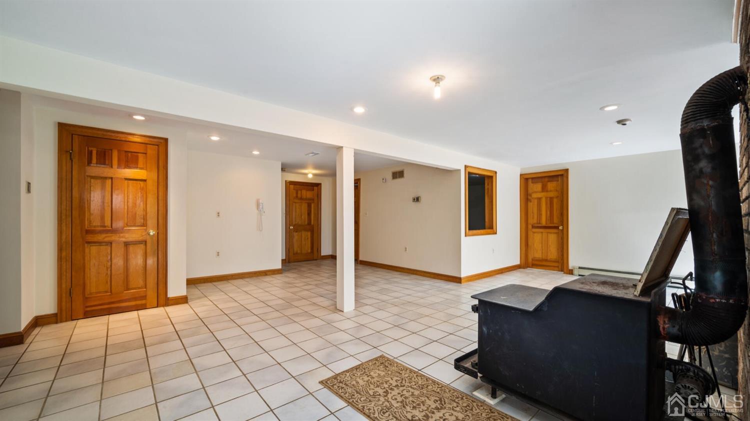 100 Dutch Road East Brunswick, NJ 08816 - Photo 28 of 38 Gallery Image 28