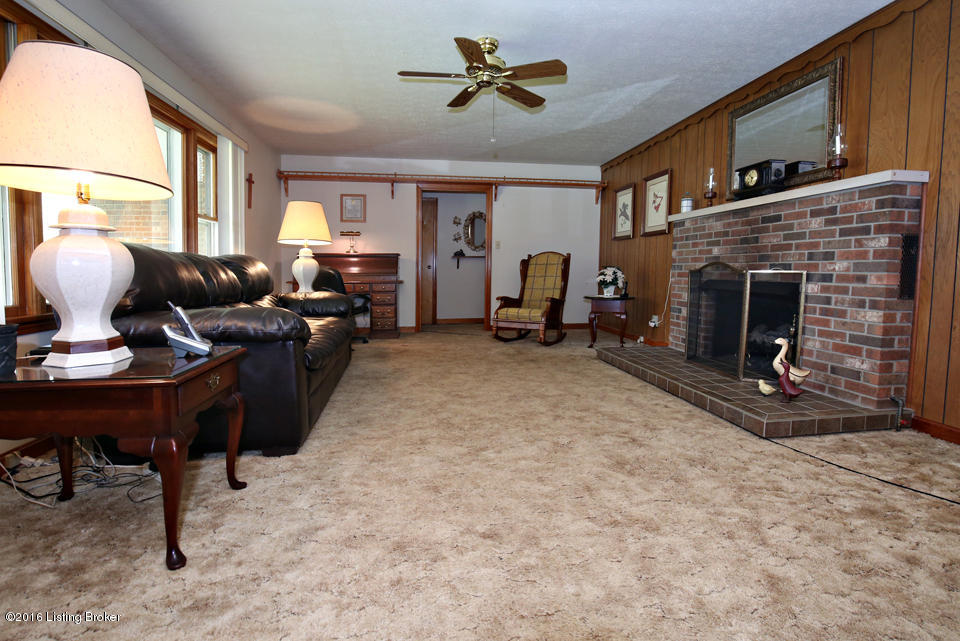 5888 Knob Creek Road Brooks, KY 40109 - Photo 8 of 58 Family Room