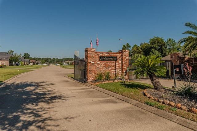 6385 Highpoint Avenue Beaumont, TX 77713 - Photo 18 of 20 a view of a street with an outdoor space