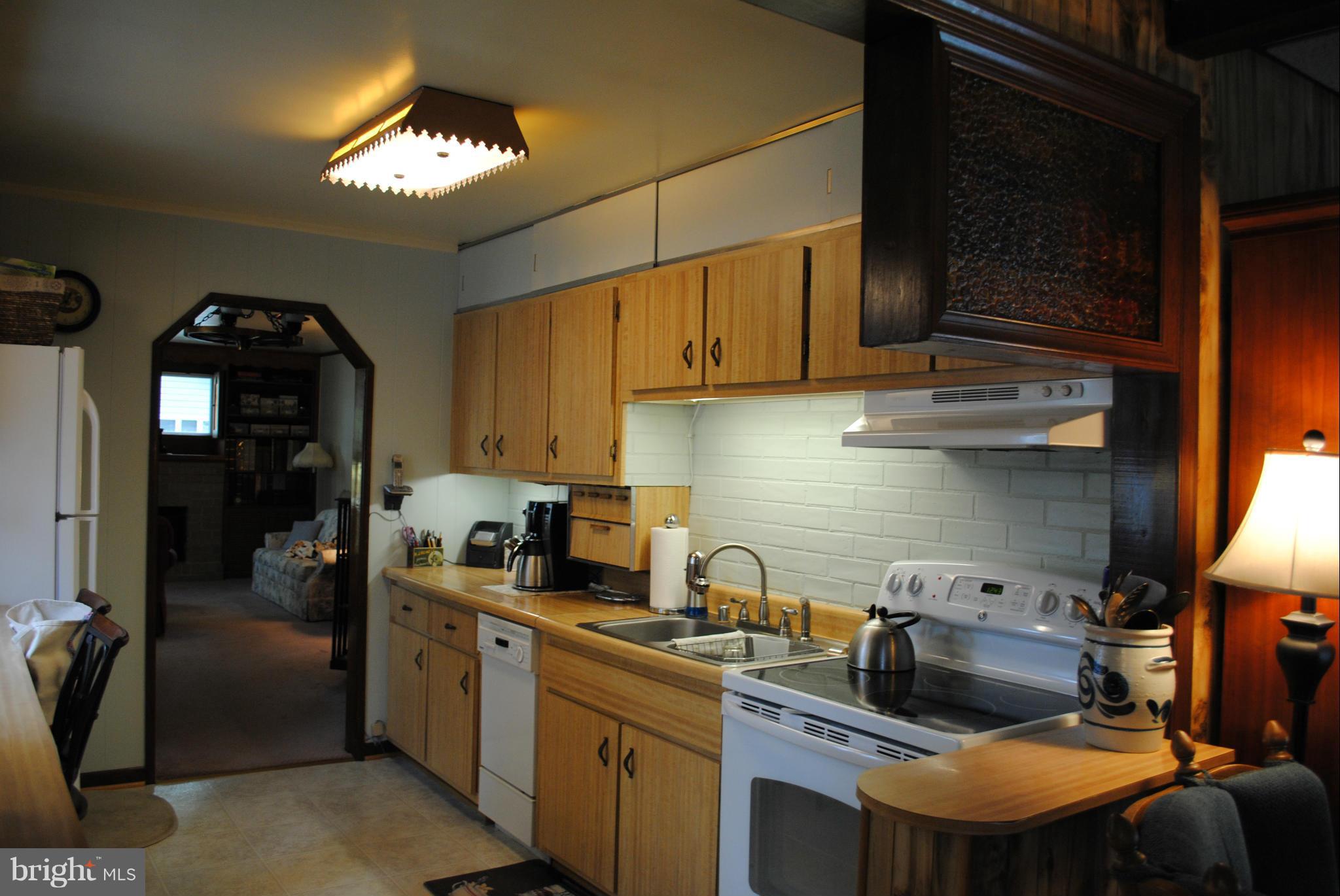 2913 Edgewood Road Bryans Road, MD 20616 - Photo 2 of 30 Kitchen