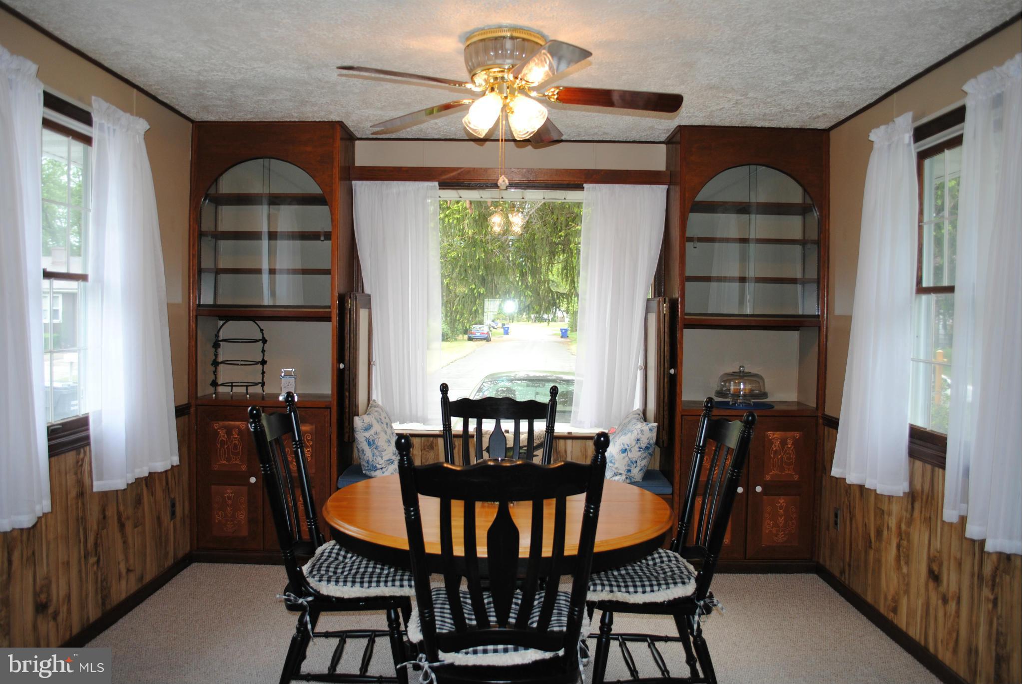 2913 Edgewood Road Bryans Road, MD 20616 - Photo 7 of 30 Dining Room