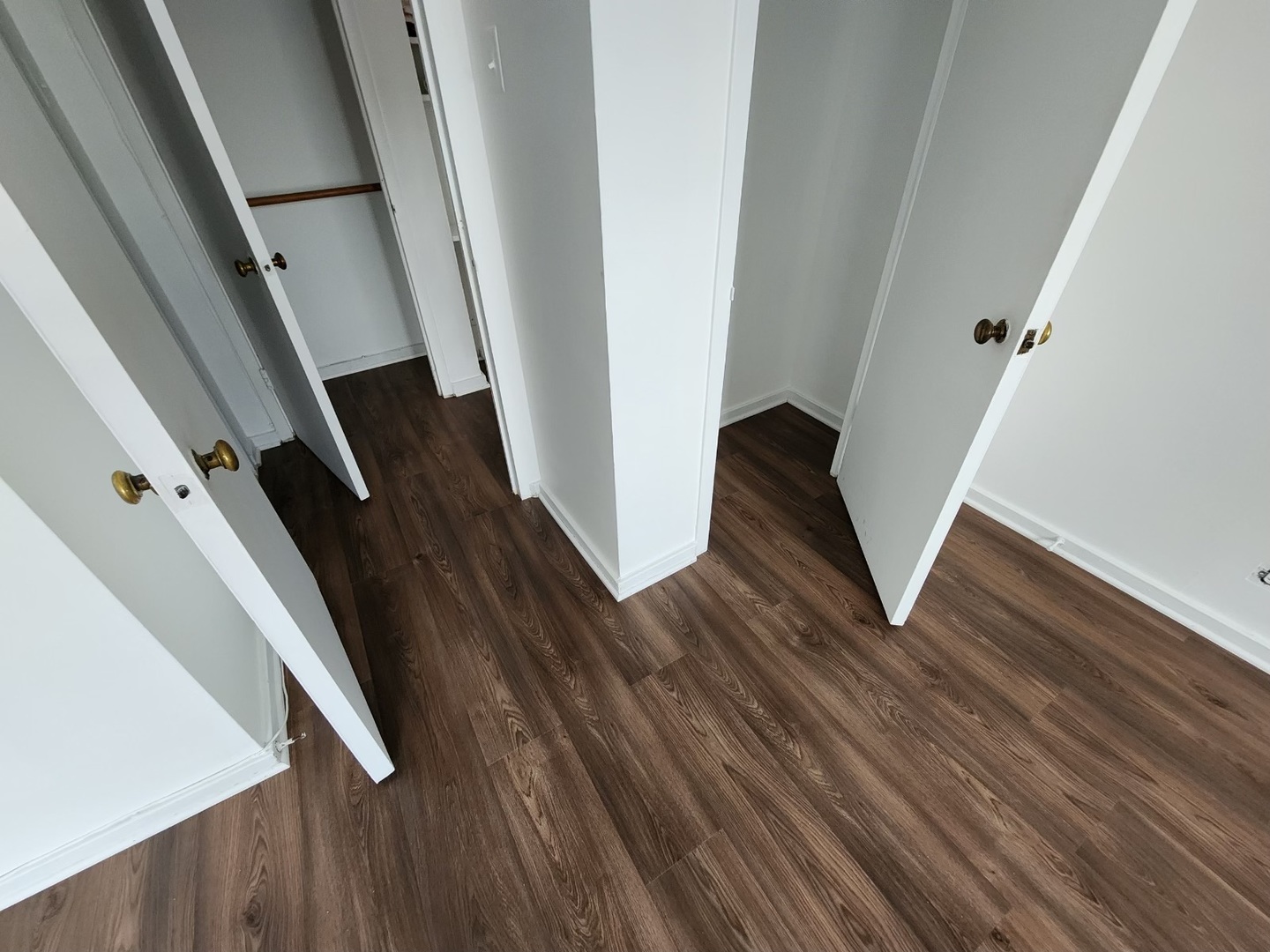 2909 North Sheridan Road, Unit 1405 Chicago, IL 60657 - Photo 3 of 13