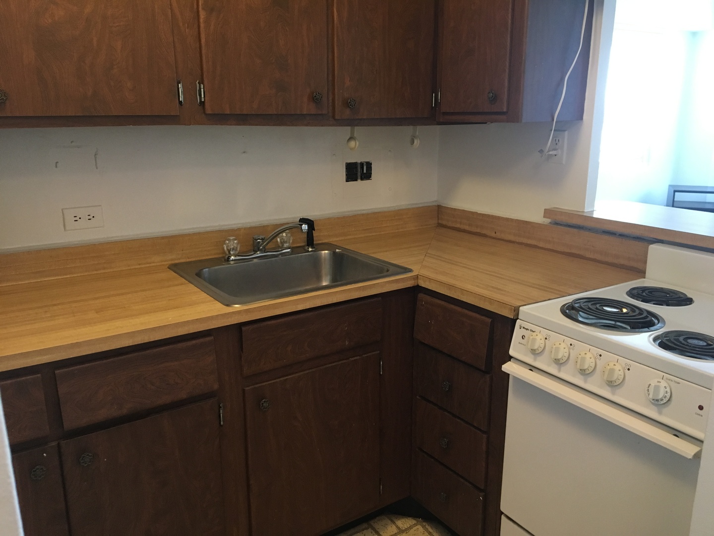 2909 North Sheridan Road, Unit 1405 Chicago, IL 60657 - Photo 10 of 13