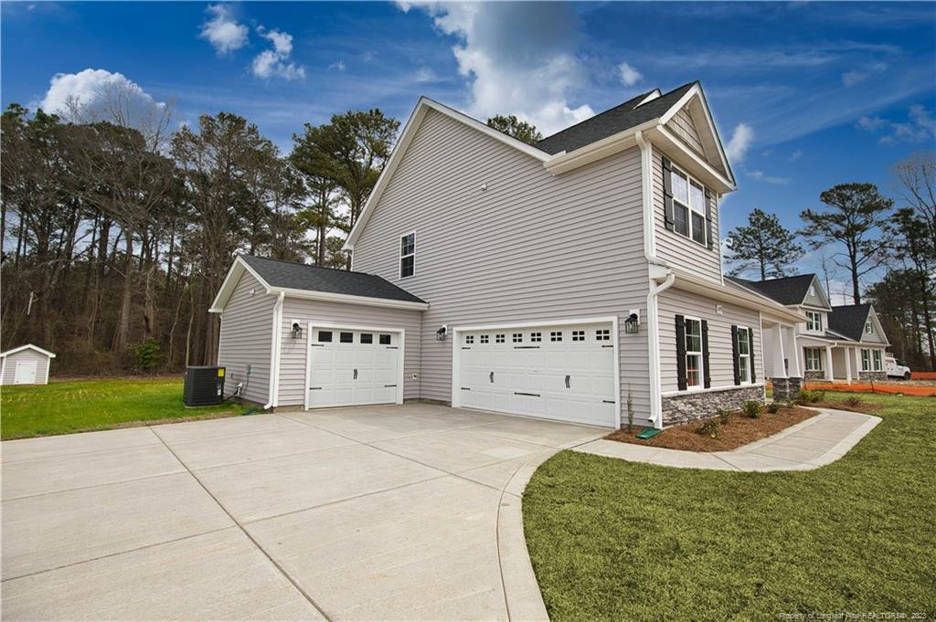 6935 Running Fox Road Hope Mills, NC 28348 - Photo 2 of 23 Photo 2