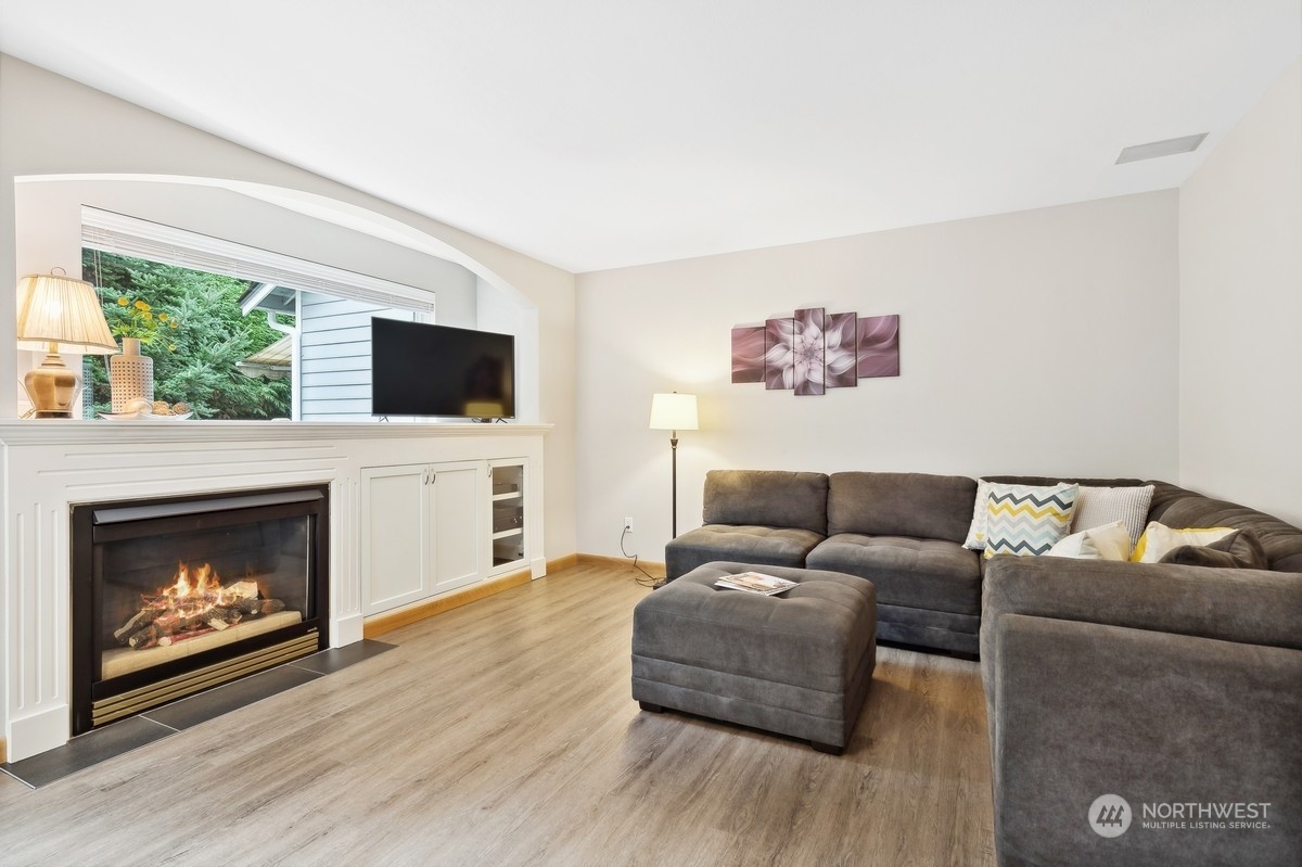 2201 192nd Street Southeast, Unit B1 Bothell, WA 98012 - Photo 2 of 25 Gallery Image 2