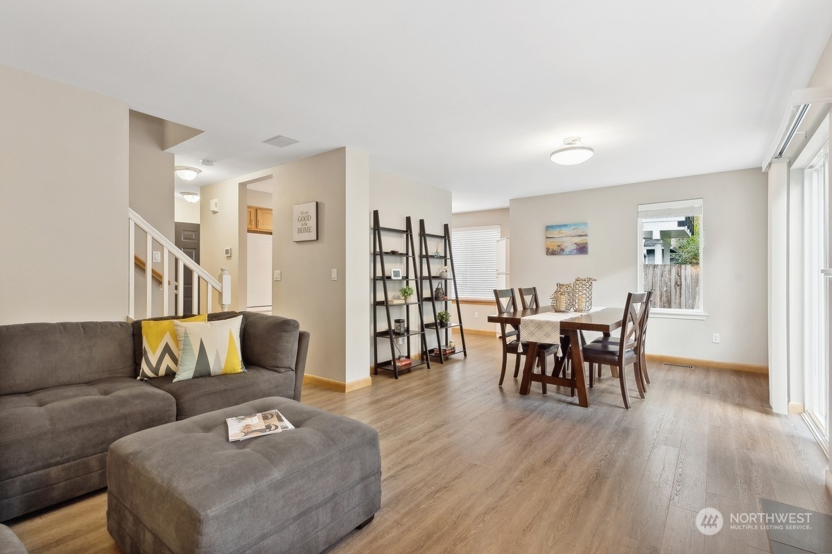 2201 192nd Street Southeast, Unit B1 Bothell, WA 98012 - Photo 4 of 25 Gallery Image 4