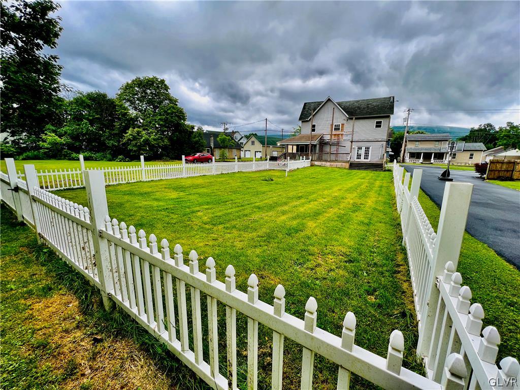 815 Lizard Creek Road Andreas, PA 18211 - Photo 8 of 40 Gallery Image 8