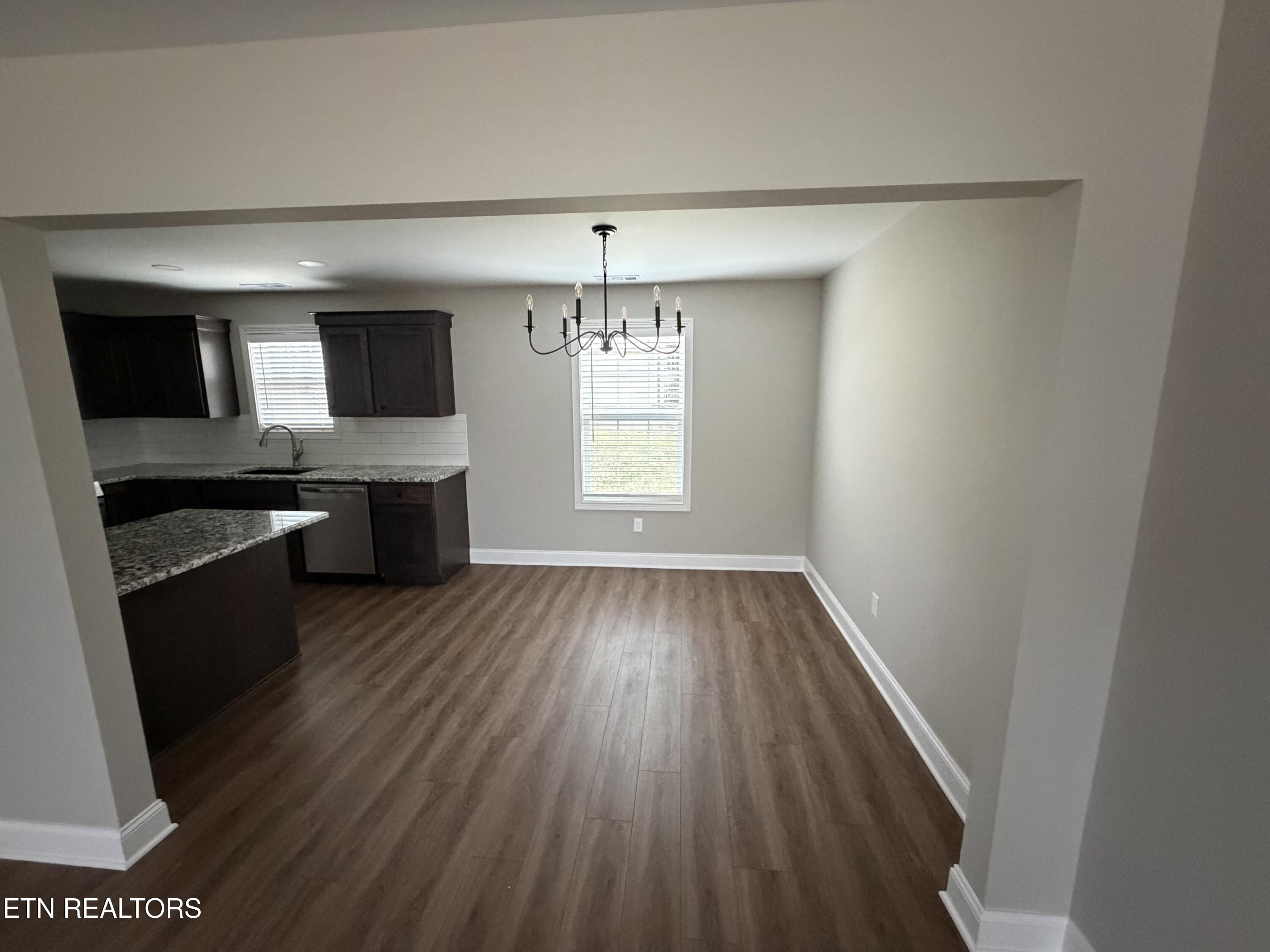 2345 Roundtree Road Knoxville, TN 37923 - Photo 3 of 15 dining room