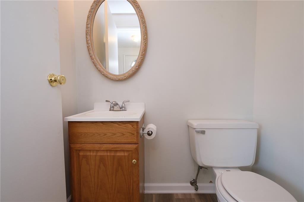205 Old Ridge Road Coraopolis, PA 15108 - Photo 11 of 22 Gallery Image 11