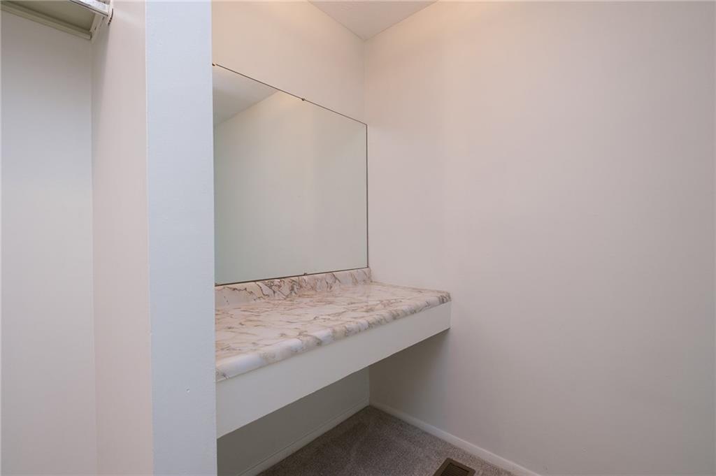 205 Old Ridge Road Coraopolis, PA 15108 - Photo 15 of 22 Gallery Image 15
